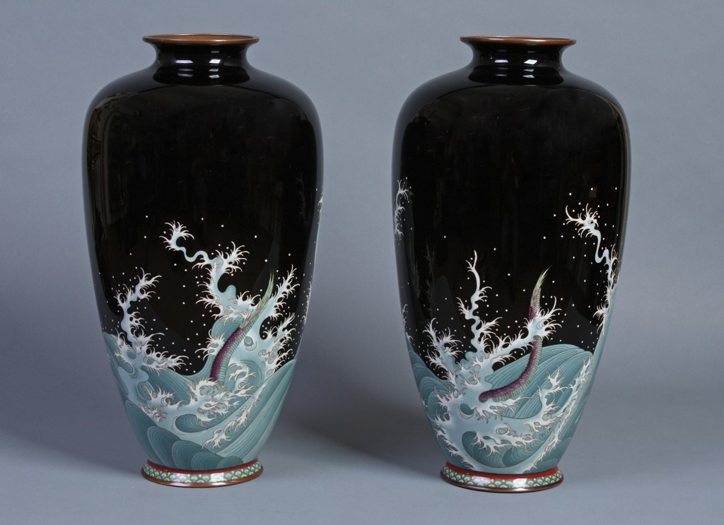 Teitaro Dragon Vases